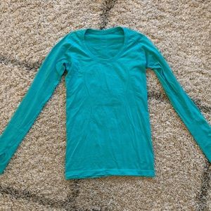 Lululemon swiftly tech